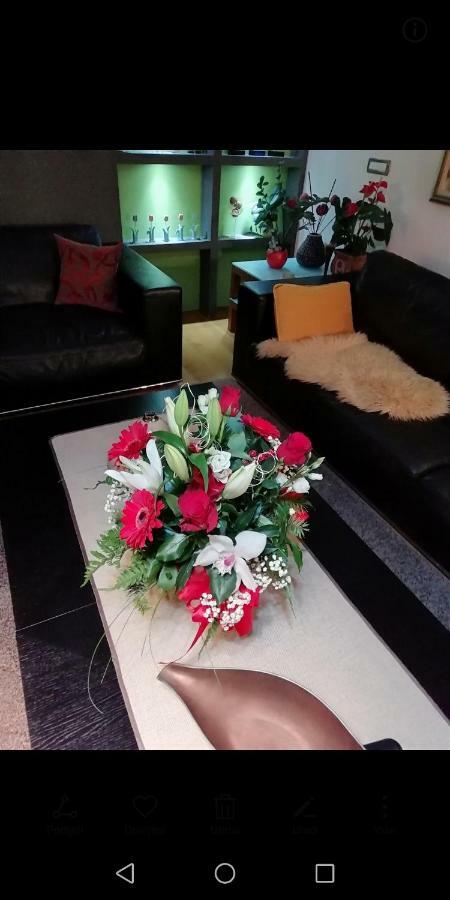 In Azra Appartement