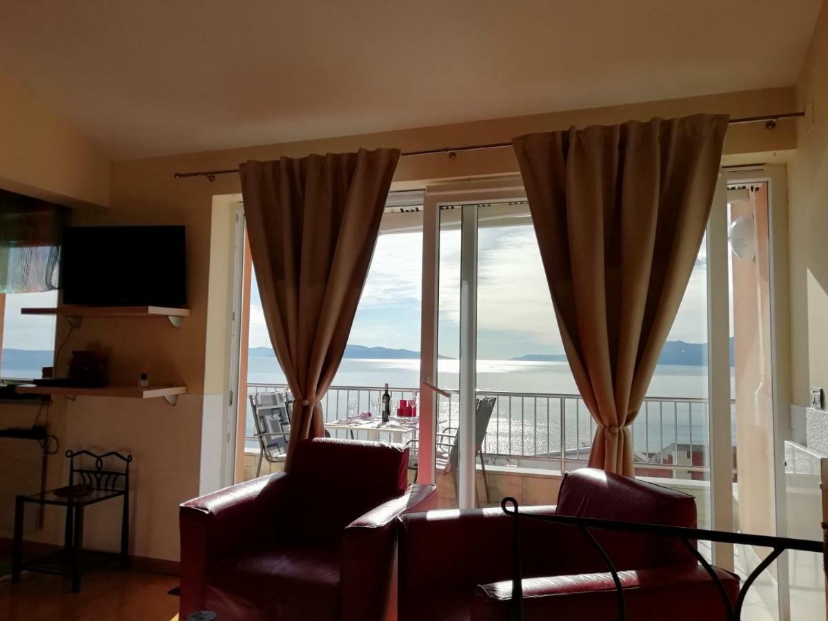 In Azra Rijeka