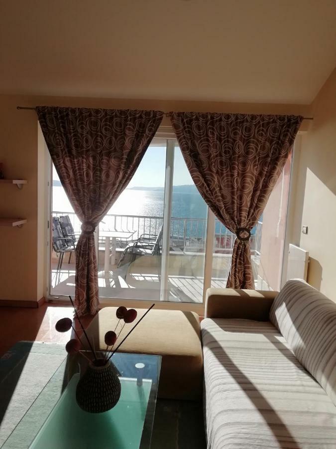 Apartment In Azra *